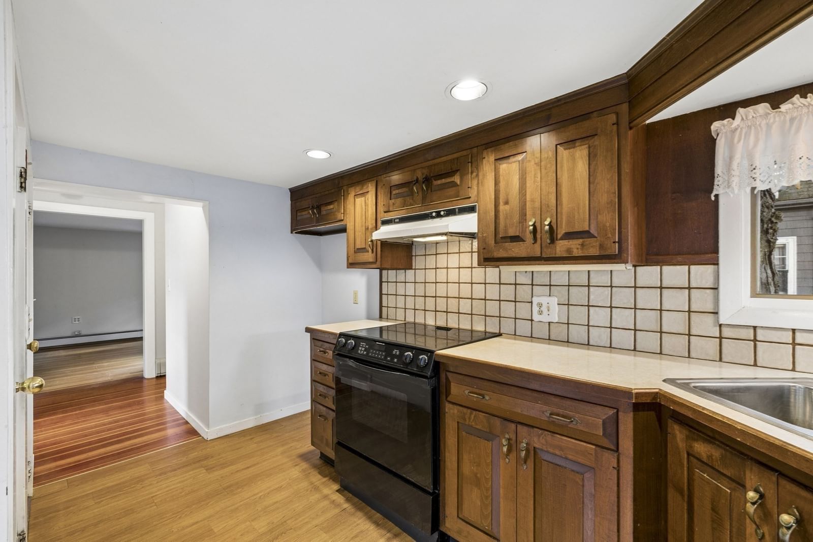 38 Loker St Natick — Photo 16 of 40