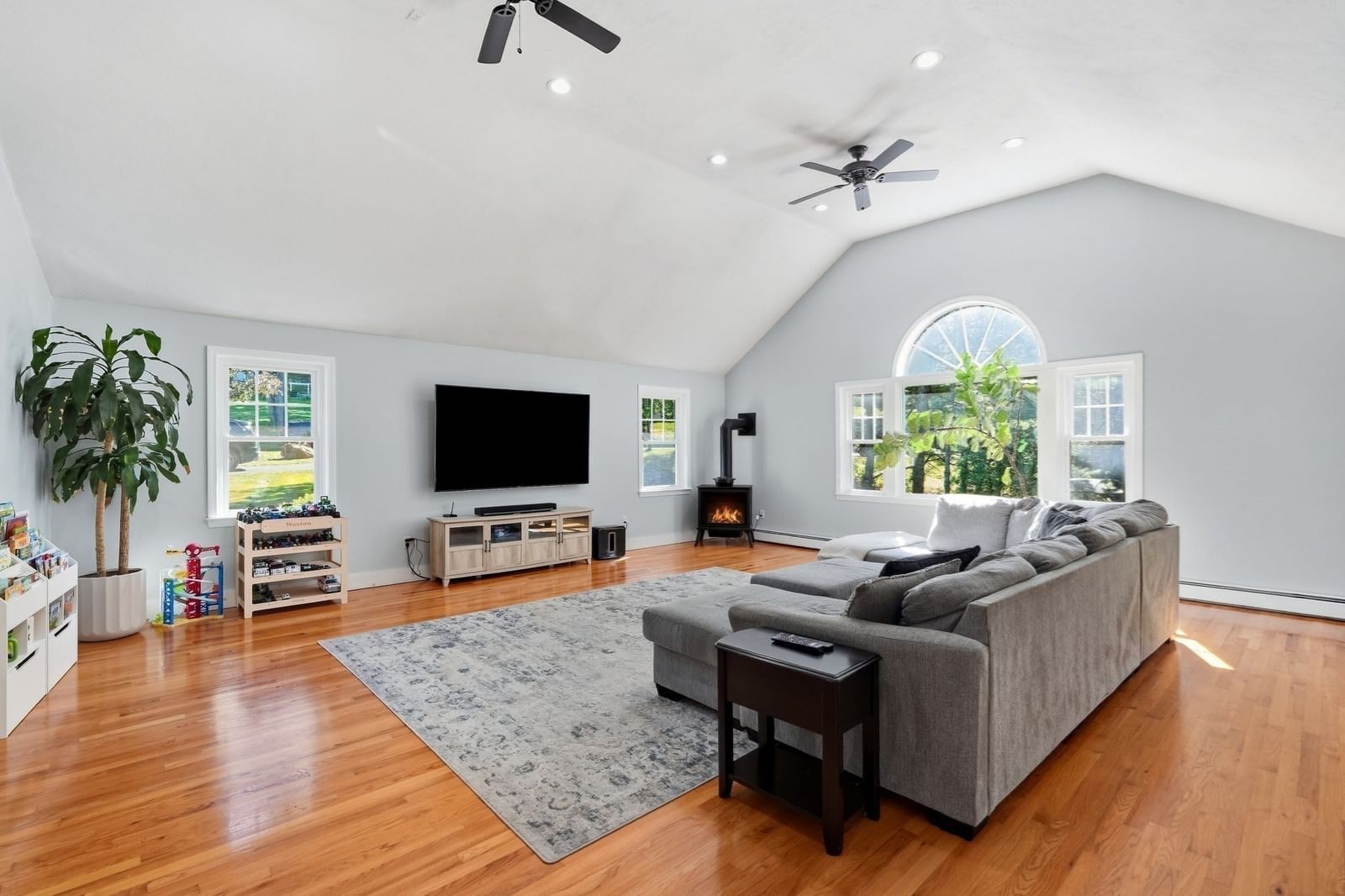 6 Rhonda Rheault Dr. Oxford — Photo 16 of 42