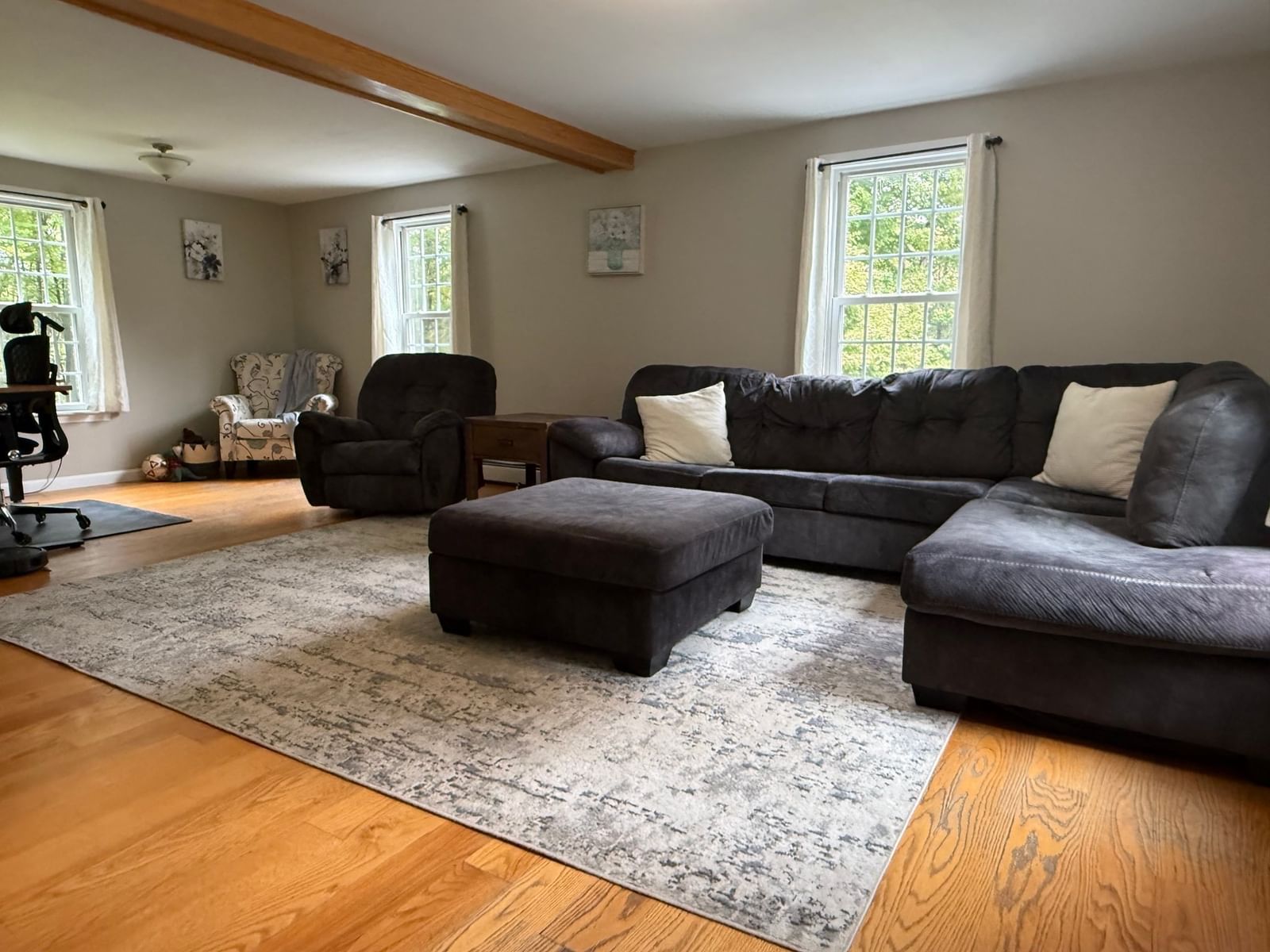 823 Moore Rd New Braintree — Photo 9 of 21