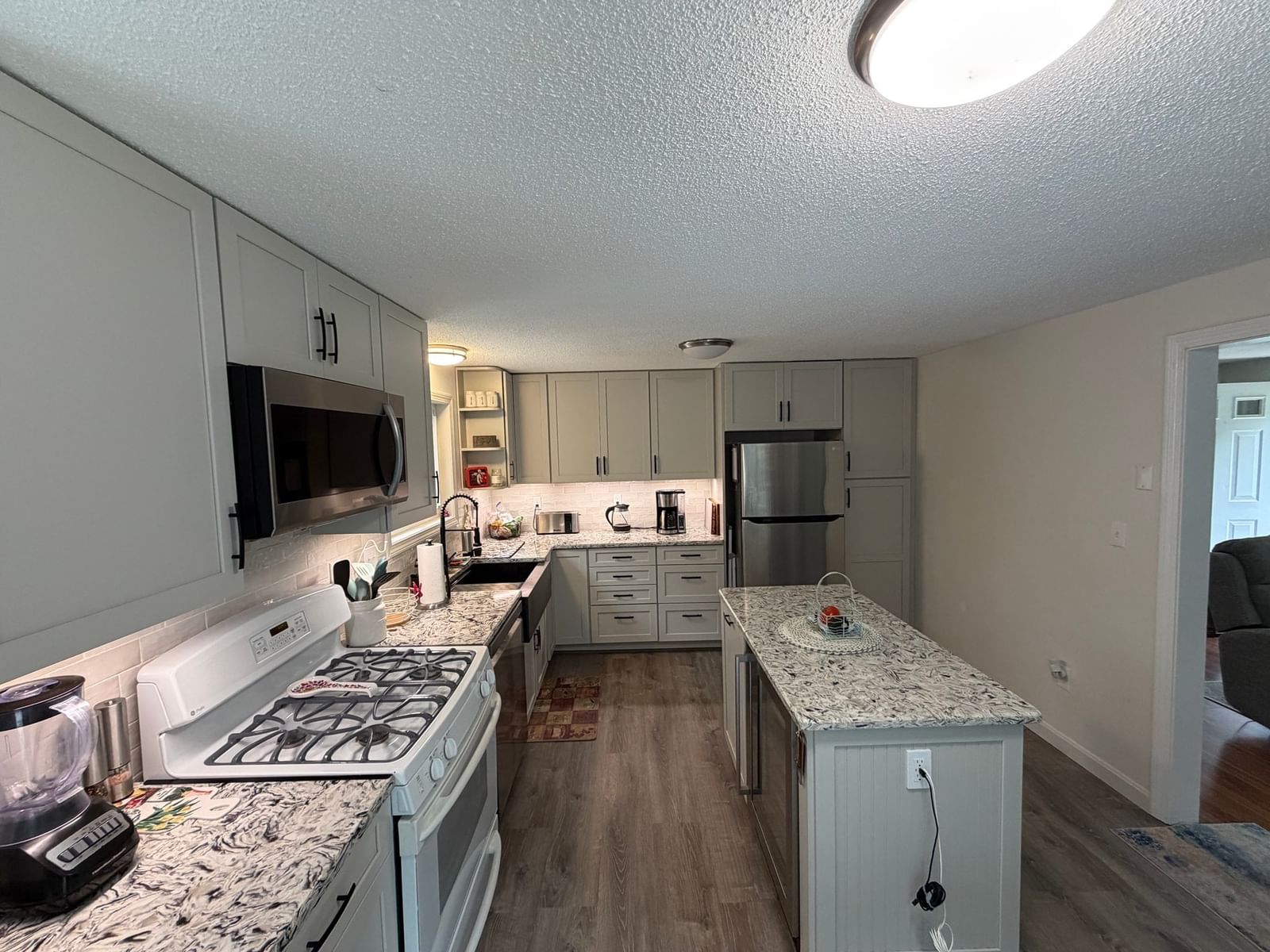 15 Linda Ln #15 Eastham — Photo 3 of 30