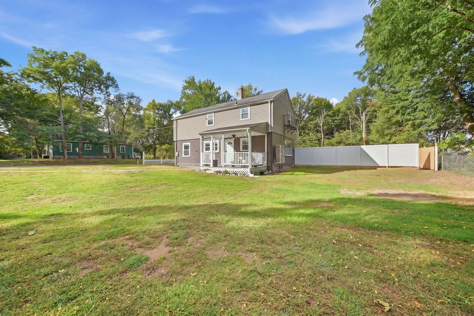 856 Newport Ave Attleboro — Photo 30 of 35