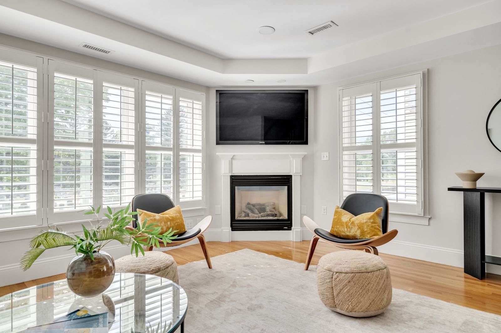 845 Lagrange St. #3 Boston — Photo 3 of 13