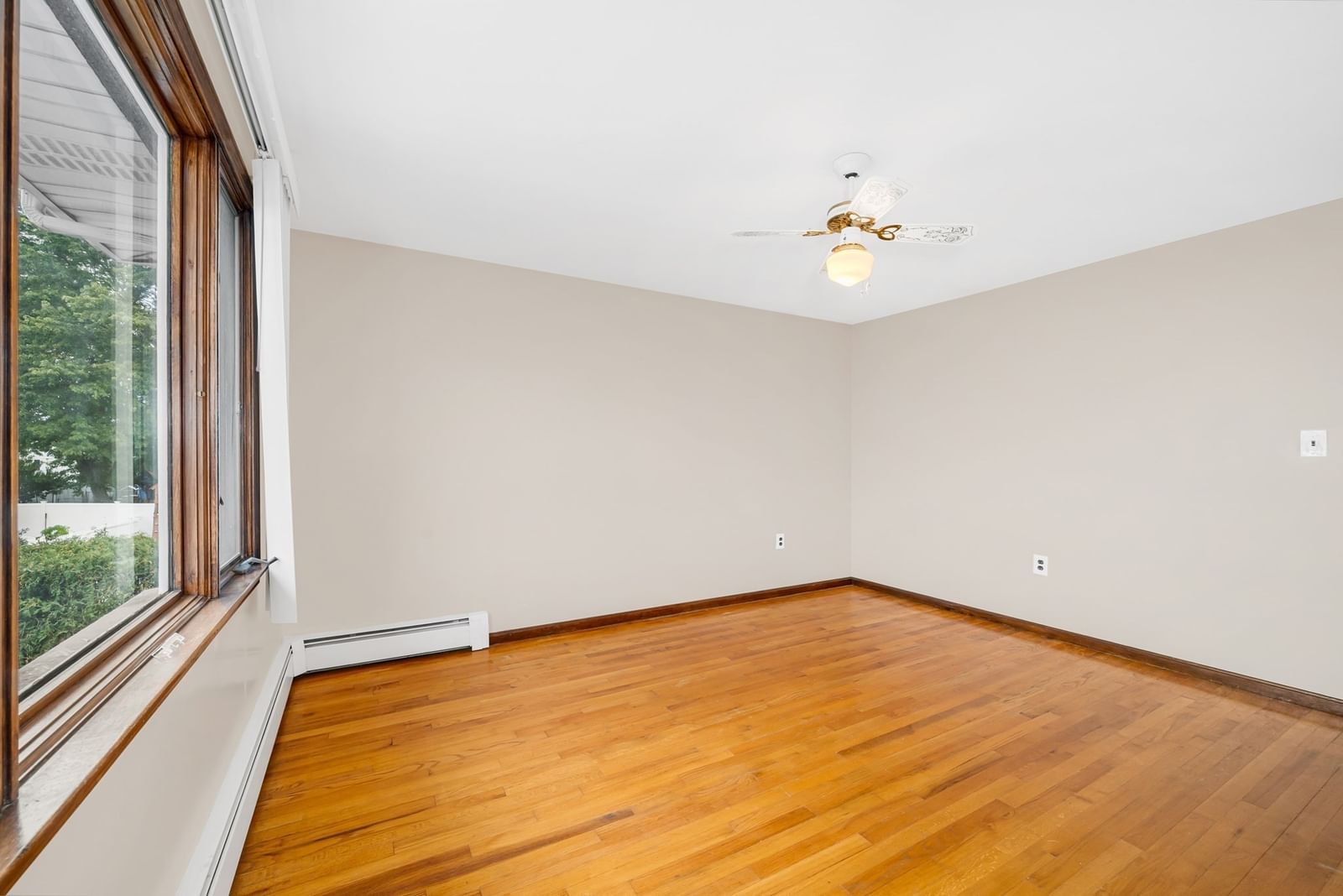 32 Robert Rd Revere — Photo 16 of 40