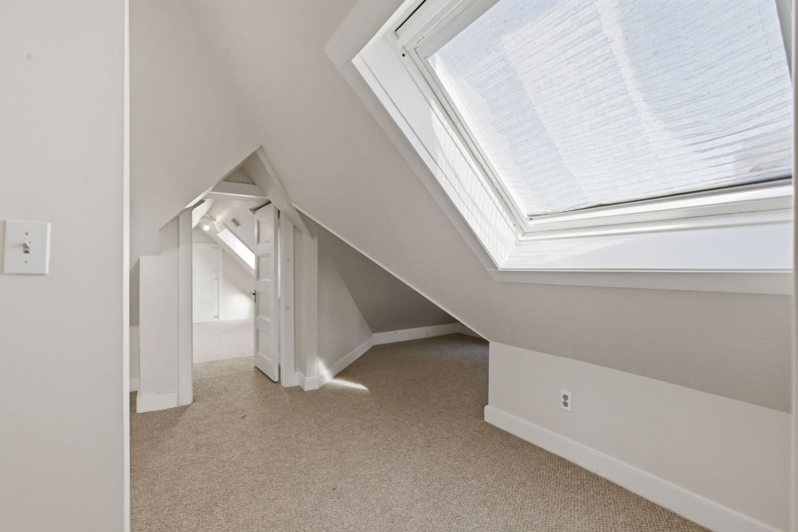 15 S Fairview St #3 Boston — Photo 36 of 42
