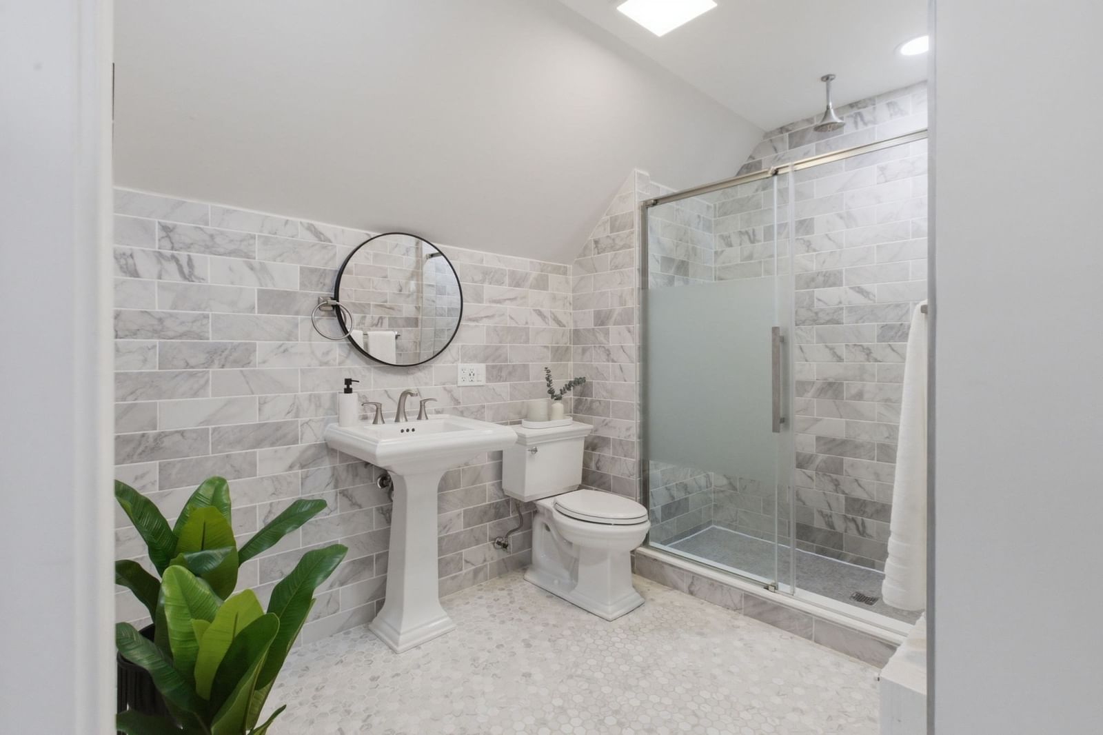 15 S Fairview St #3 Boston — Photo 5 of 42