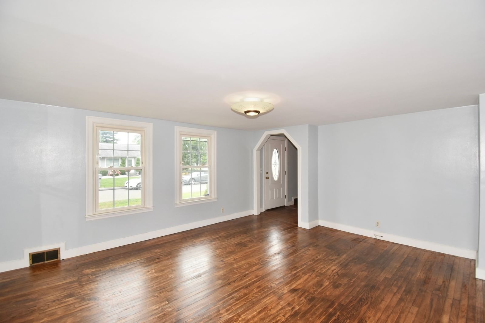67 Temby St Springfield — Photo 6 of 28