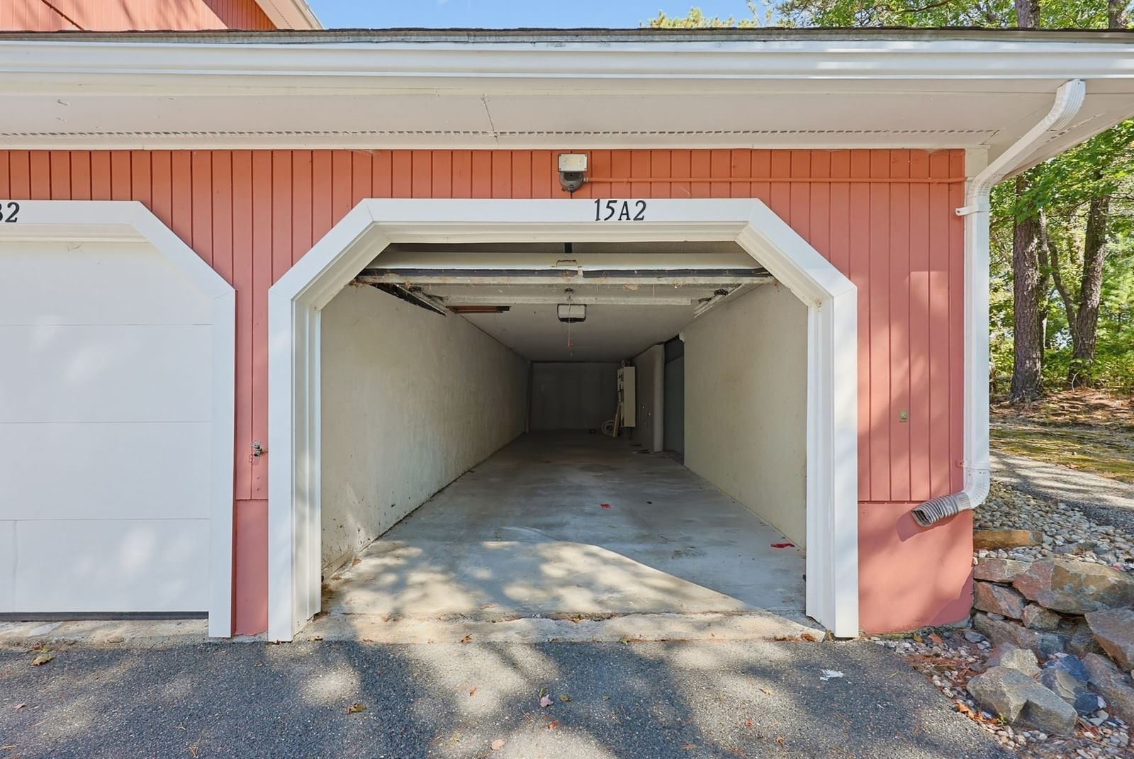 15 First St #A2 Salem — Photo 3 of 40