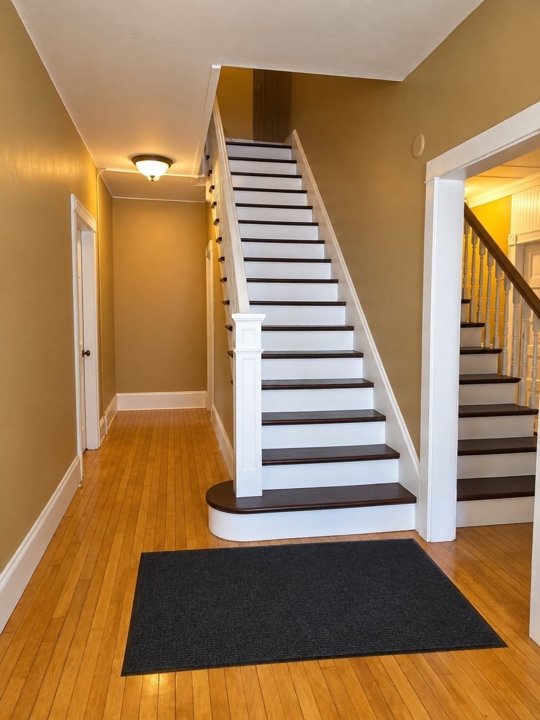 186 County St Attleboro — Photo 3 of 27