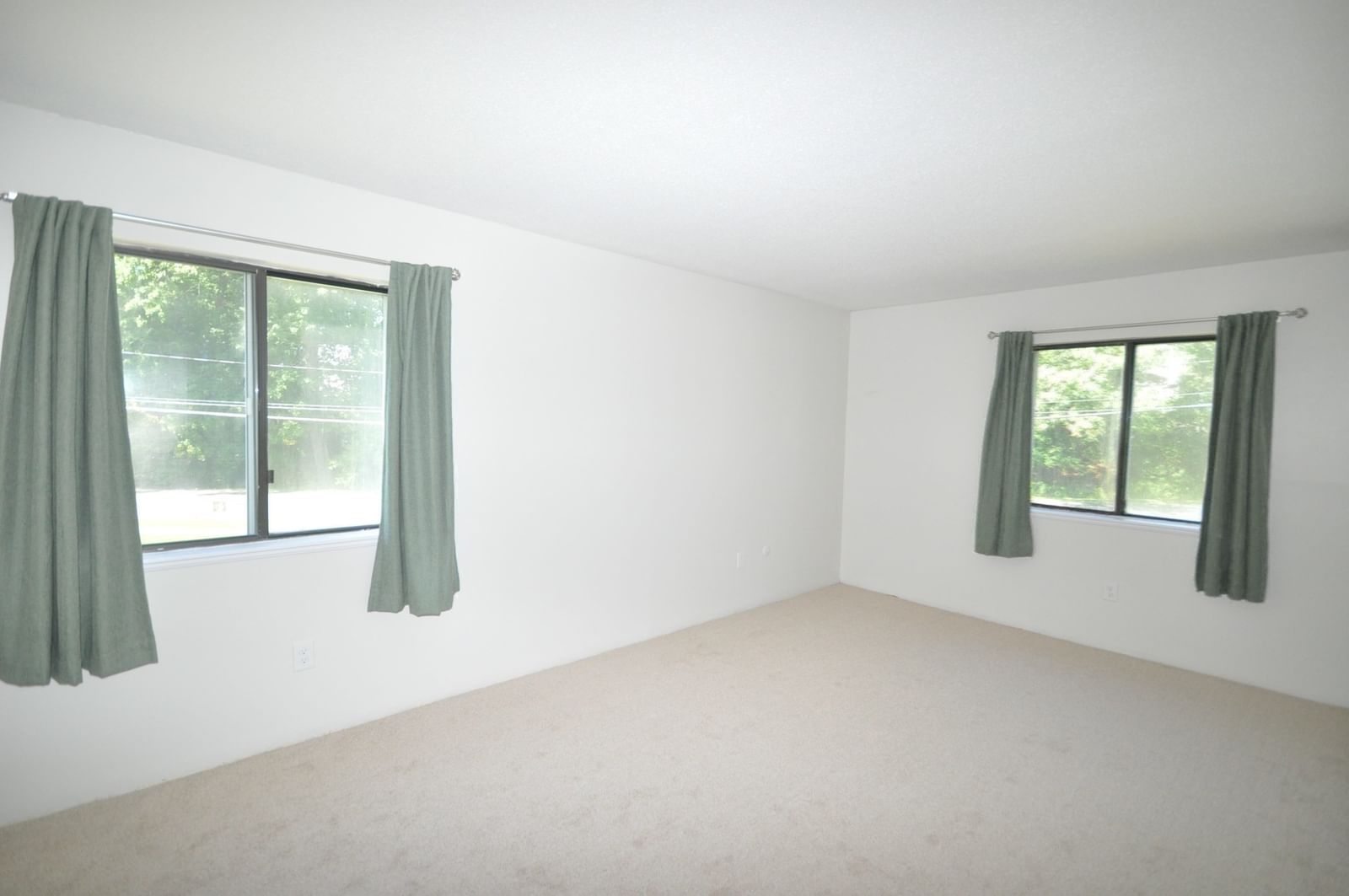 49 Village Brook Lane #6 Natick — Photo 18 of 32