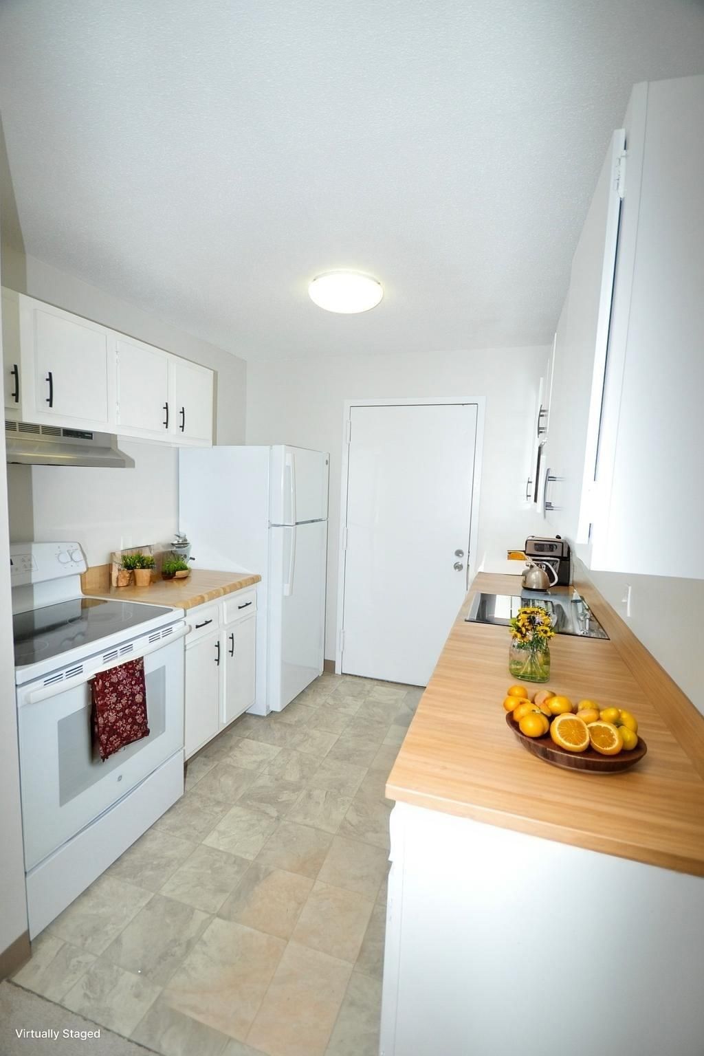 49 Village Brook Lane #6 Natick — Photo 4 of 32