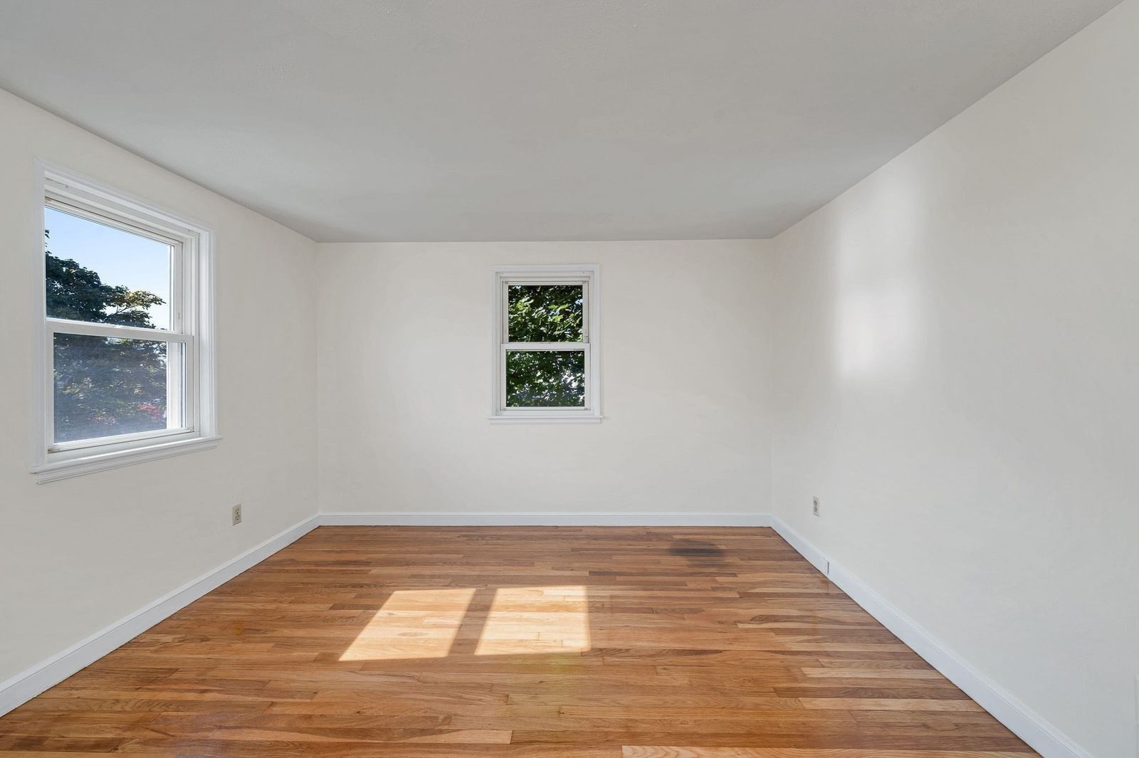 15 Regent Rd Malden — Photo 17 of 30