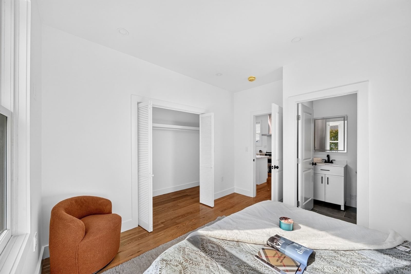 46 Walden St #46 Cambridge — Photo 15 of 29