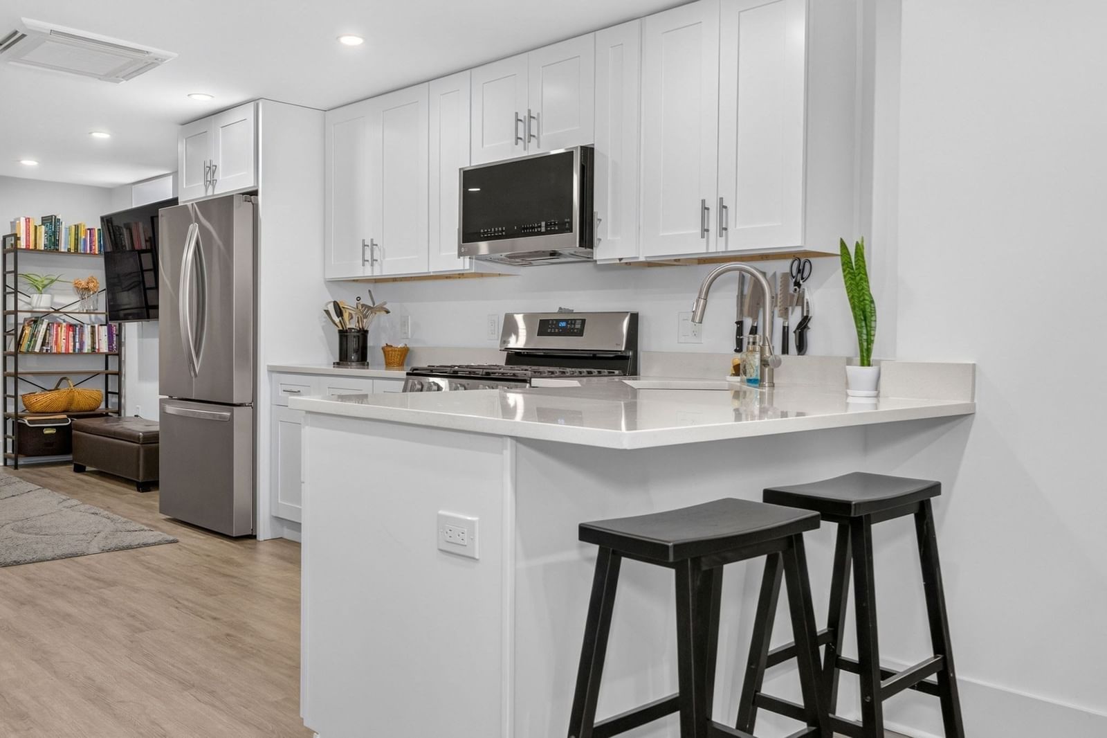 79 Maple Street #1 Boston — Photo 3 of 23