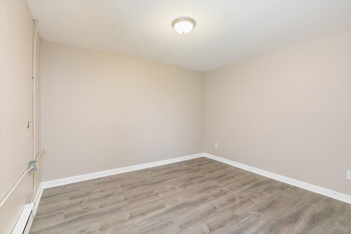 33 Garfield St Lawrence — Photo 10 of 22