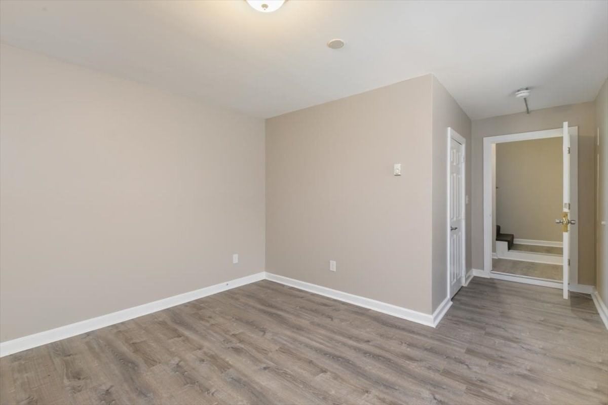 33 Garfield St Lawrence — Photo 11 of 22