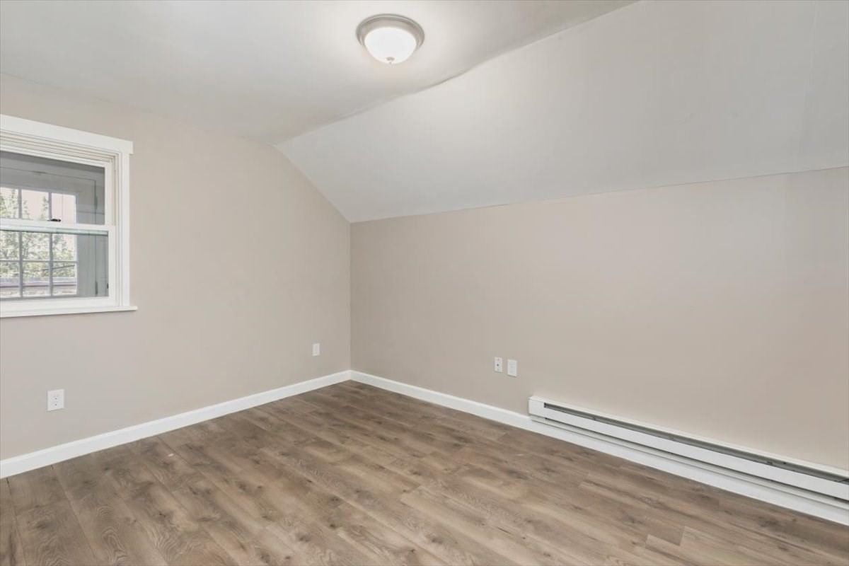 33 Garfield St Lawrence — Photo 13 of 22