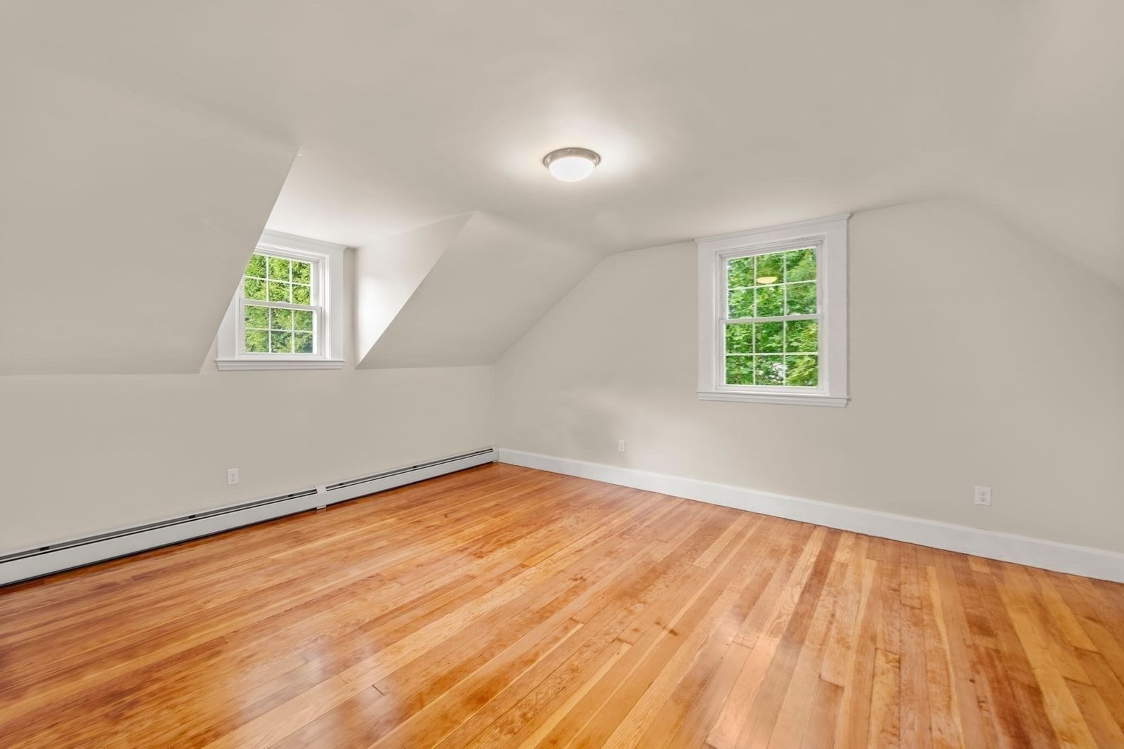 547 Turnpike St Easton — Photo 18 of 40