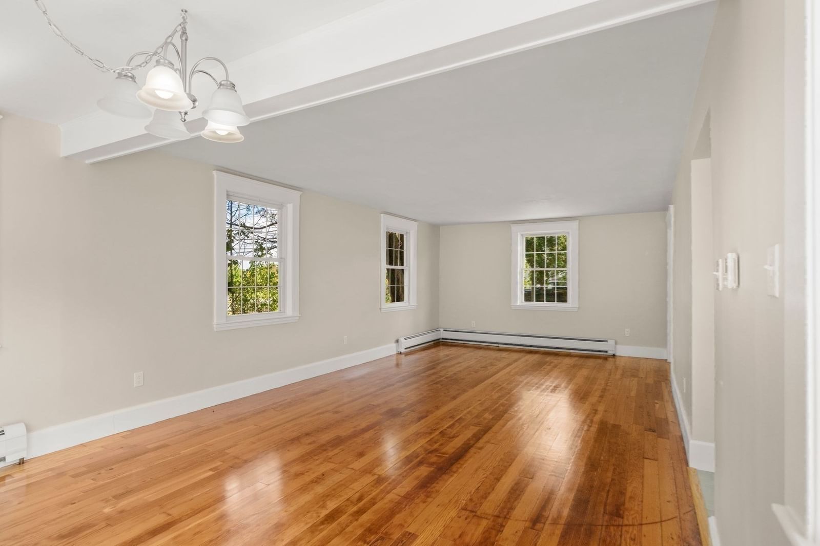 547 Turnpike St Easton — Photo 6 of 40
