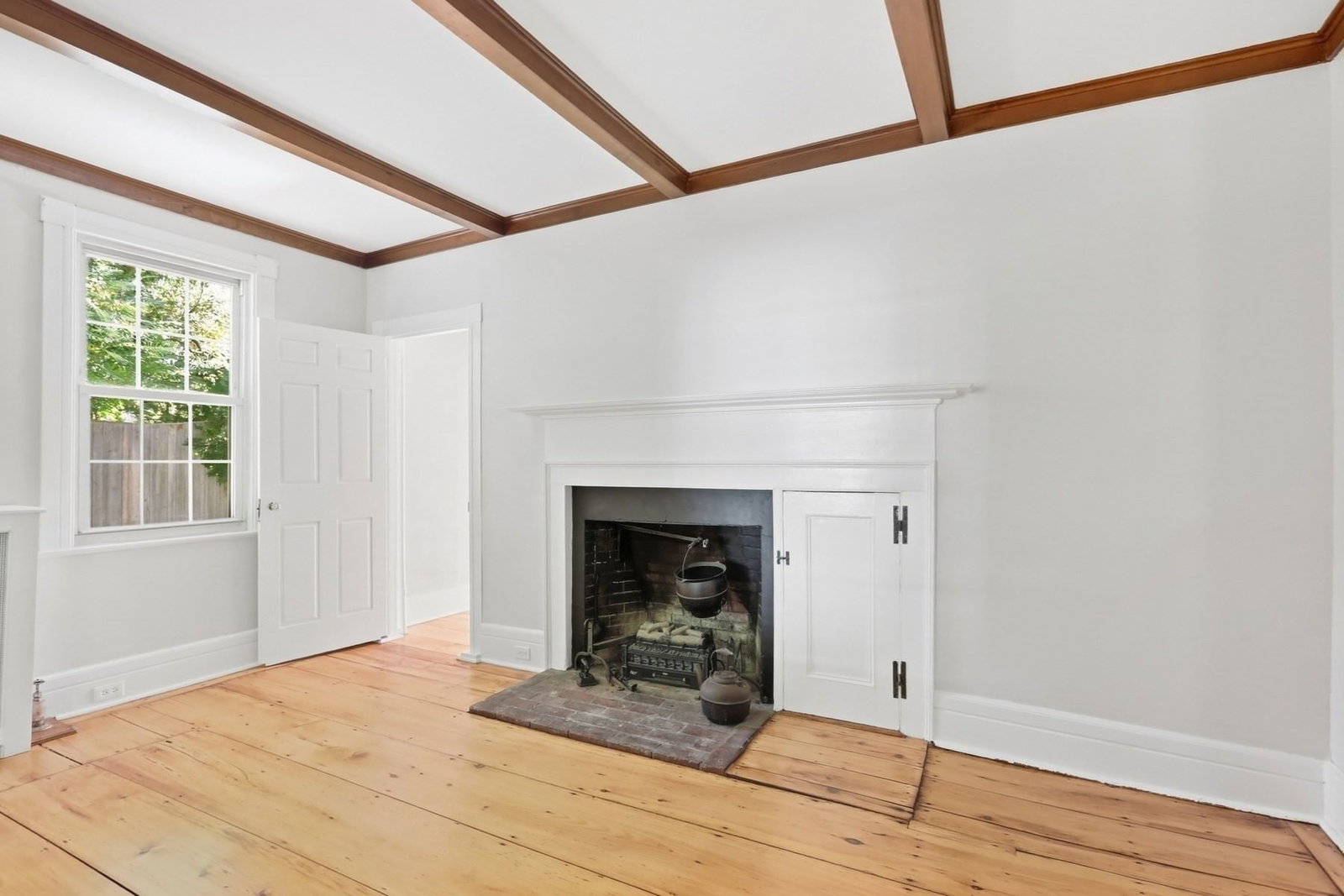 249 Main St Groveland — Photo 9 of 42