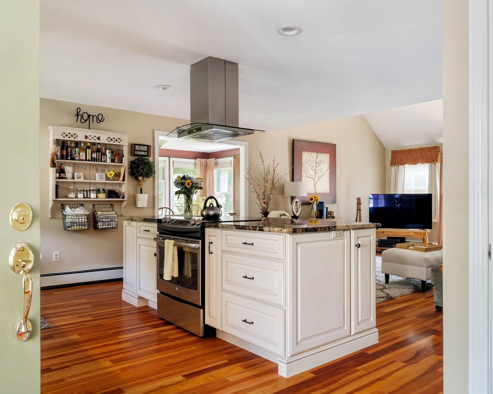 13 Fieldstone St #13 Upton — Photo 4 of 42