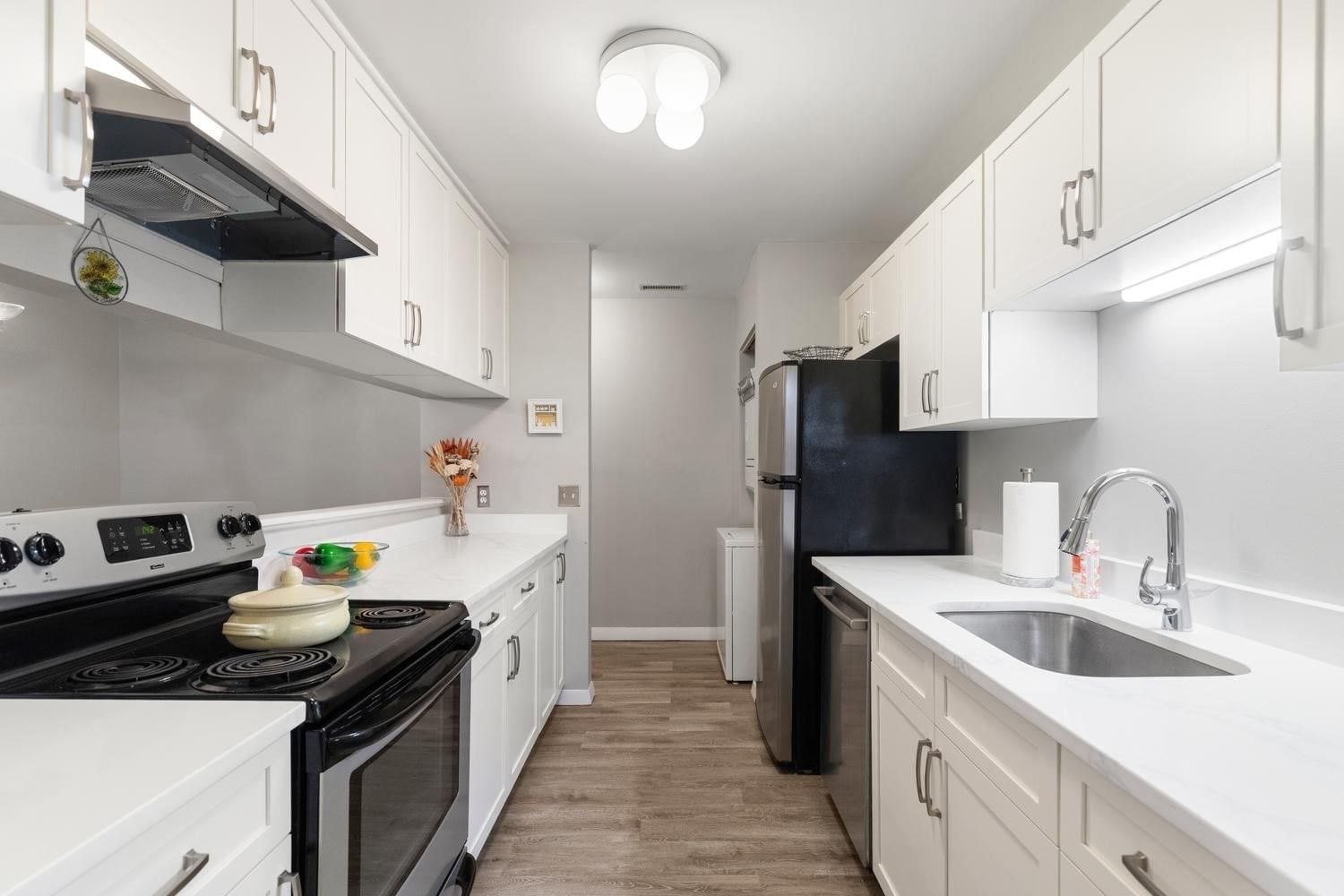 19 Paris St #203 Medford — Photo 5 of 29