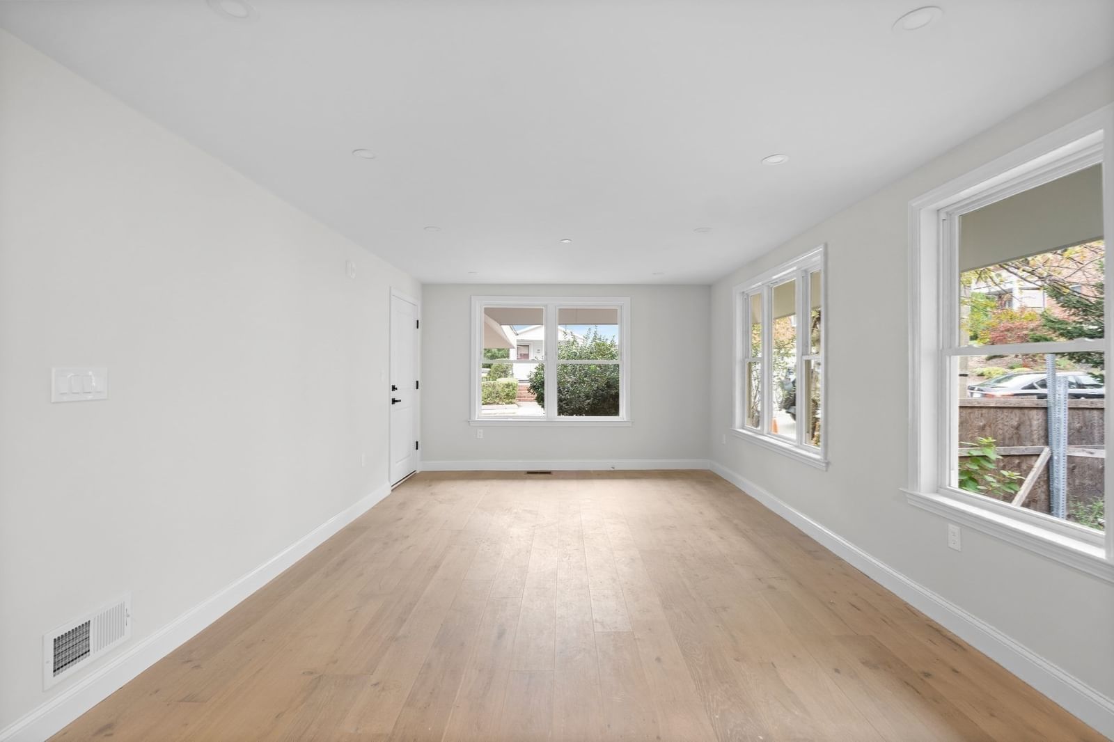 57 Notting Hill Road Boston — Photo 10 of 21