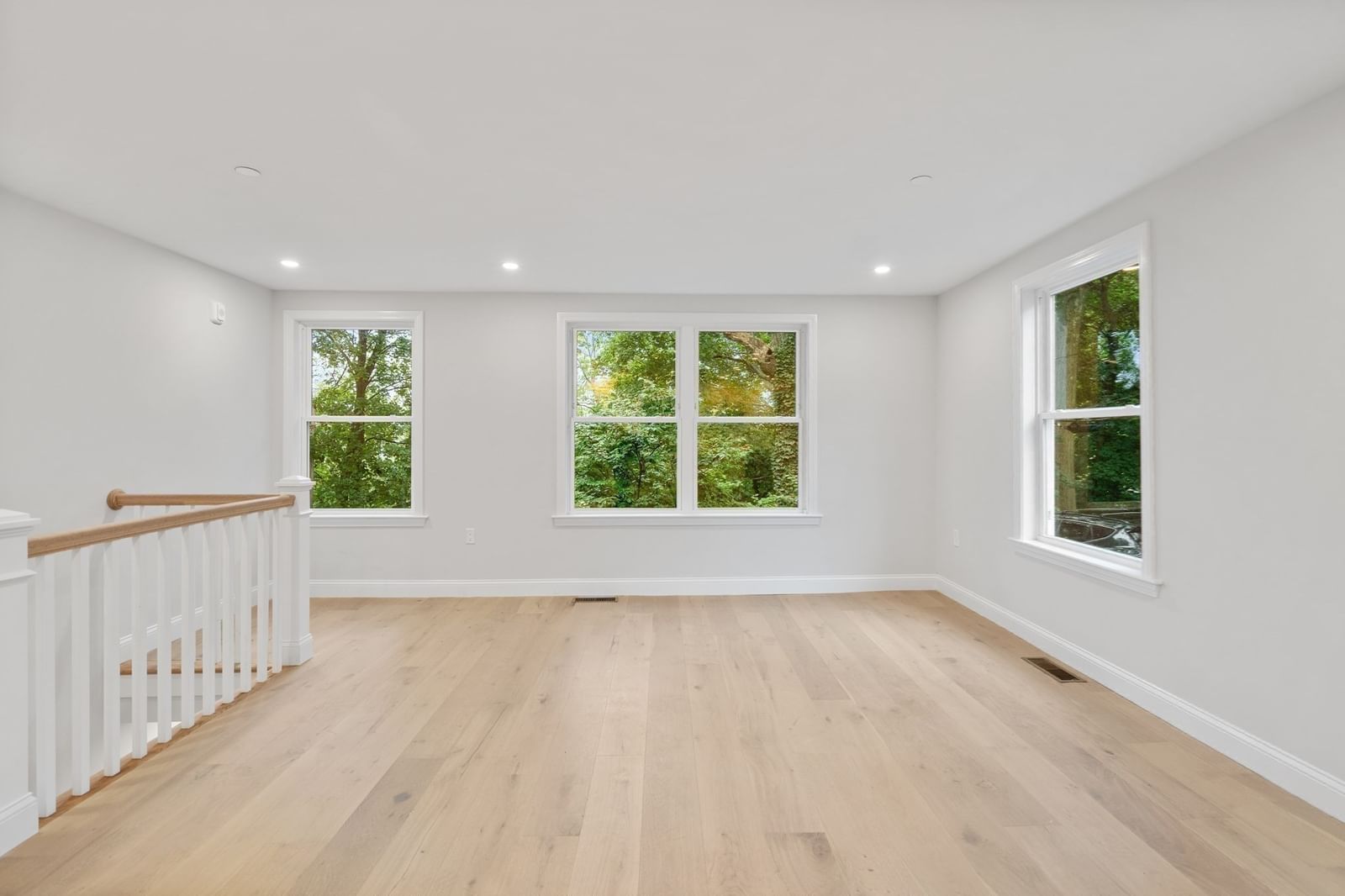 57 Notting Hill Road Boston — Photo 3 of 21