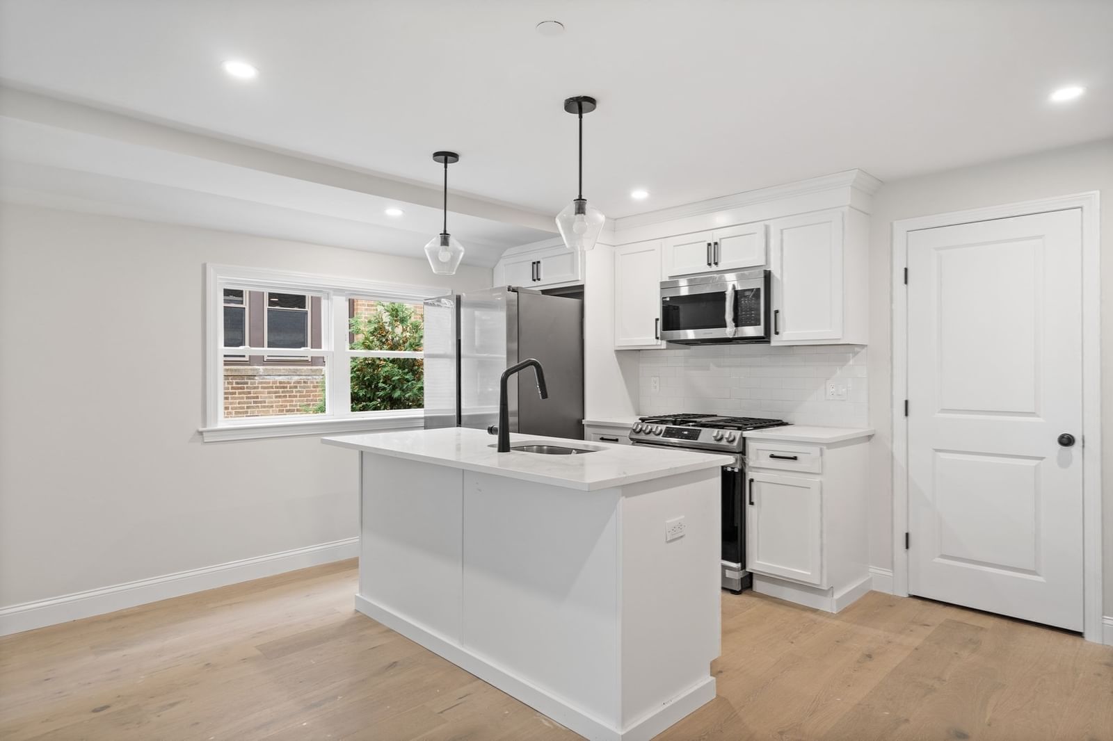 57 Notting Hill Road Boston — Photo 8 of 21