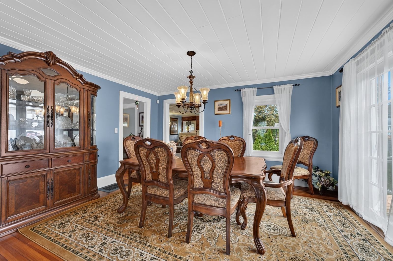 189 Washington St Canton — Photo 16 of 40