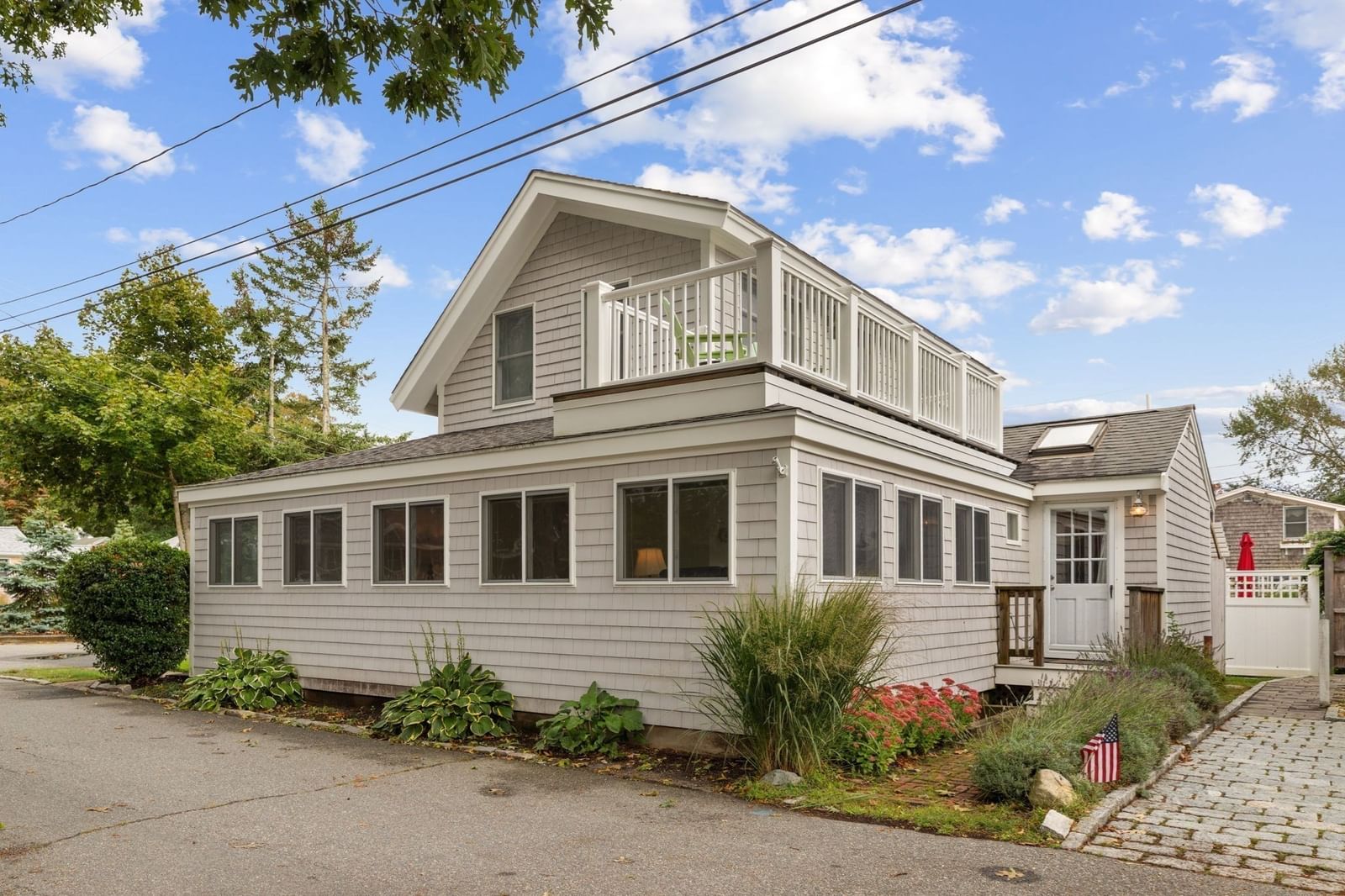 25 Ocean Ave Harwich — Photo 3 of 36