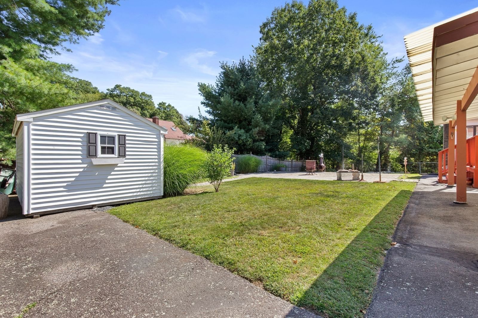 159 Braemoor Rd Brockton — Photo 20 of 30