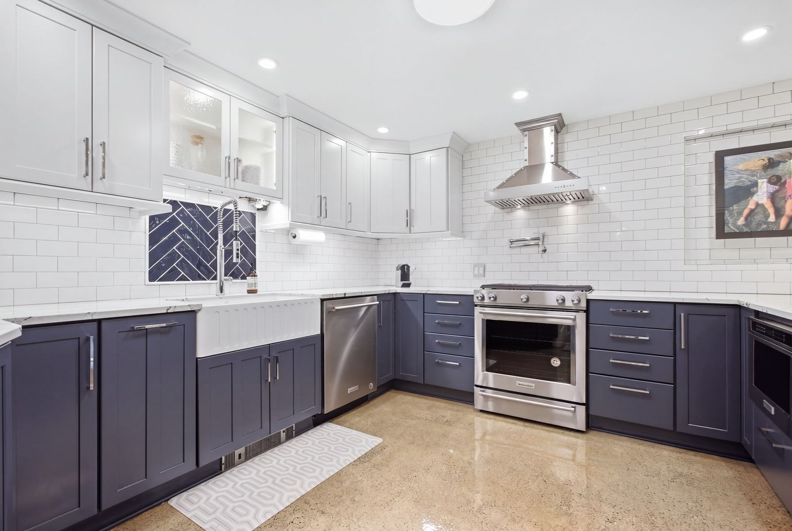 203 Winn St Burlington — Photo 37 of 42