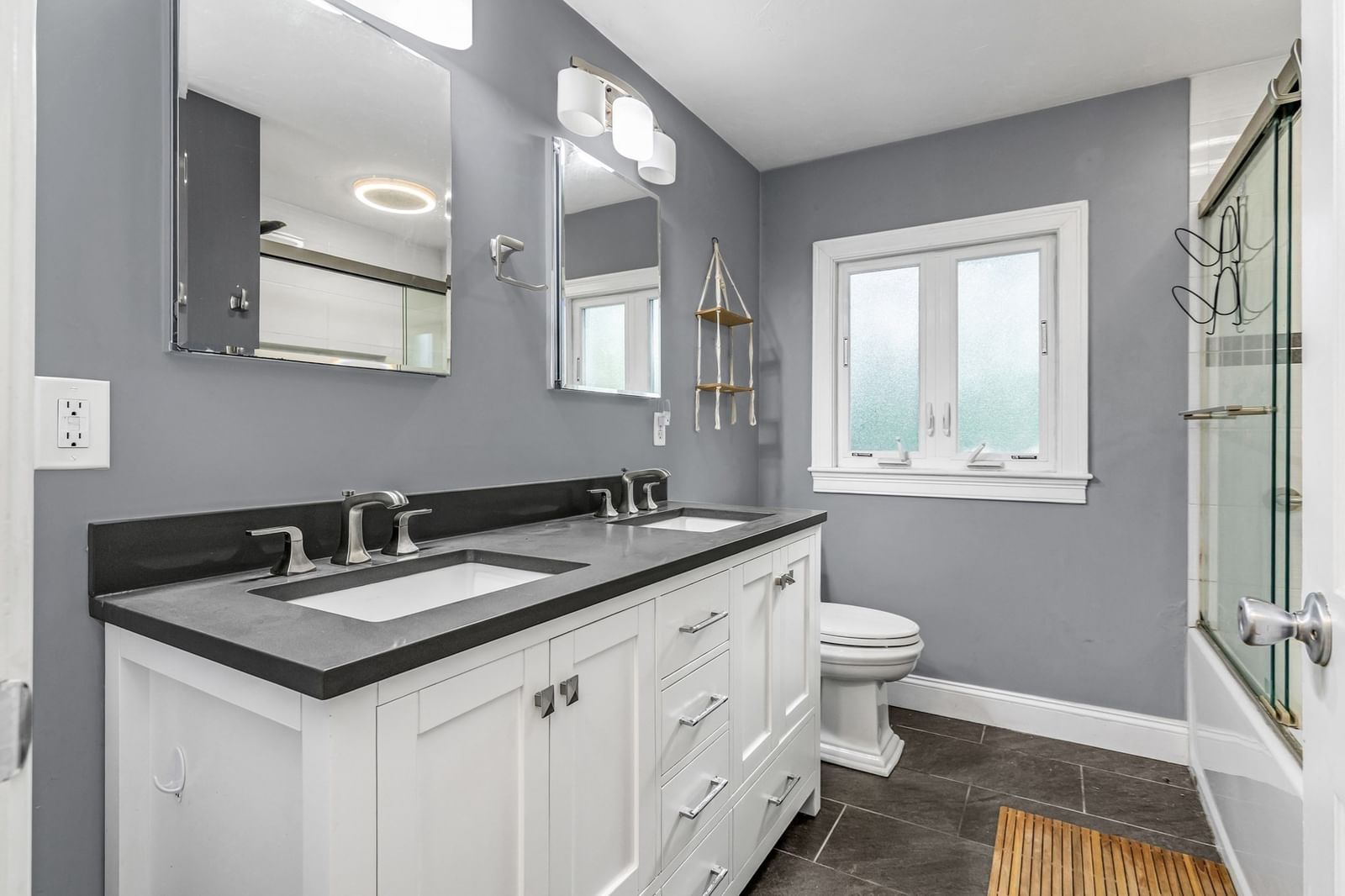 53 Westminster Ave Haverhill — Photo 10 of 27