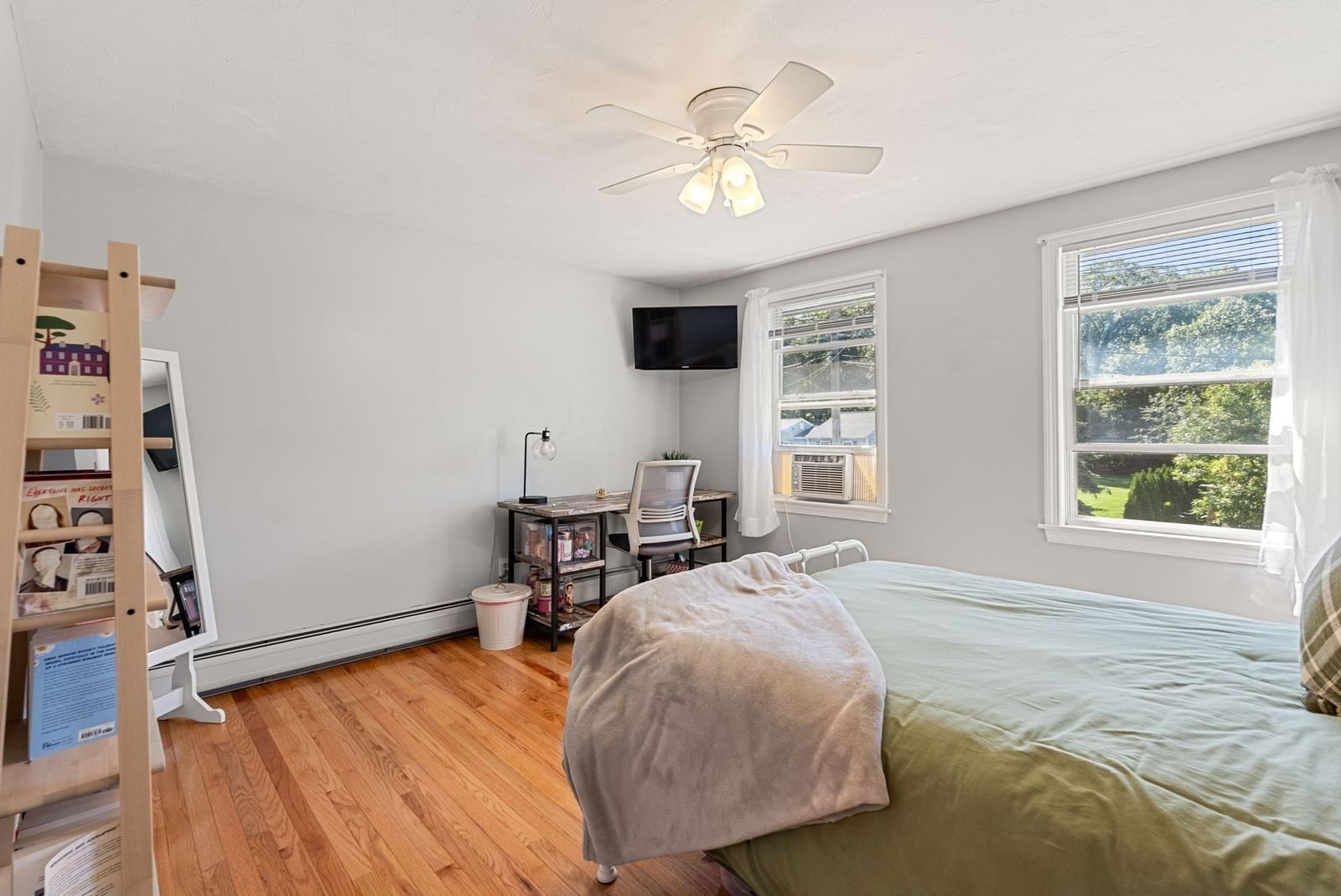 6 Cumberland St Attleboro — Photo 18 of 35