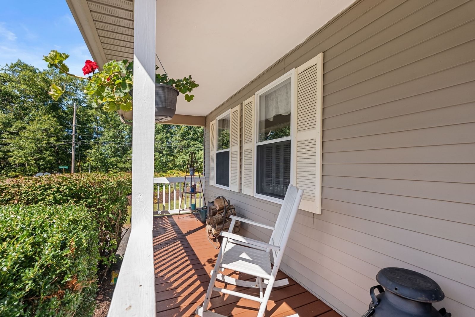 6 Cumberland St Attleboro — Photo 26 of 35