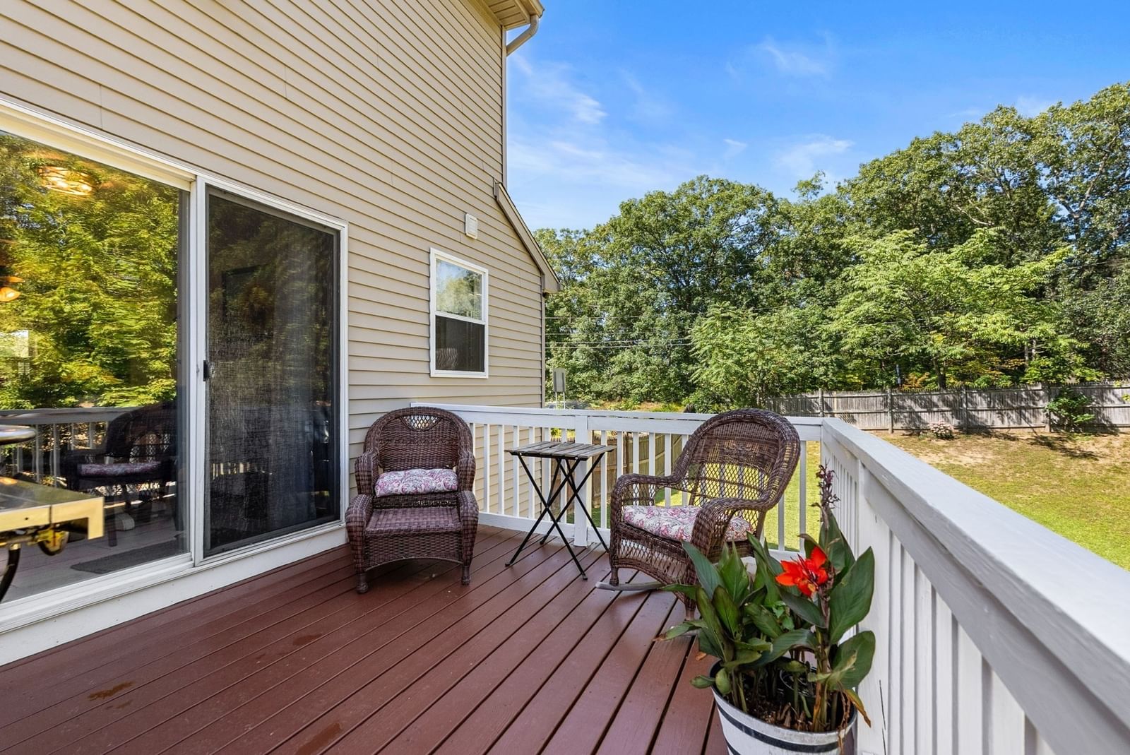 6 Cumberland St Attleboro — Photo 28 of 35