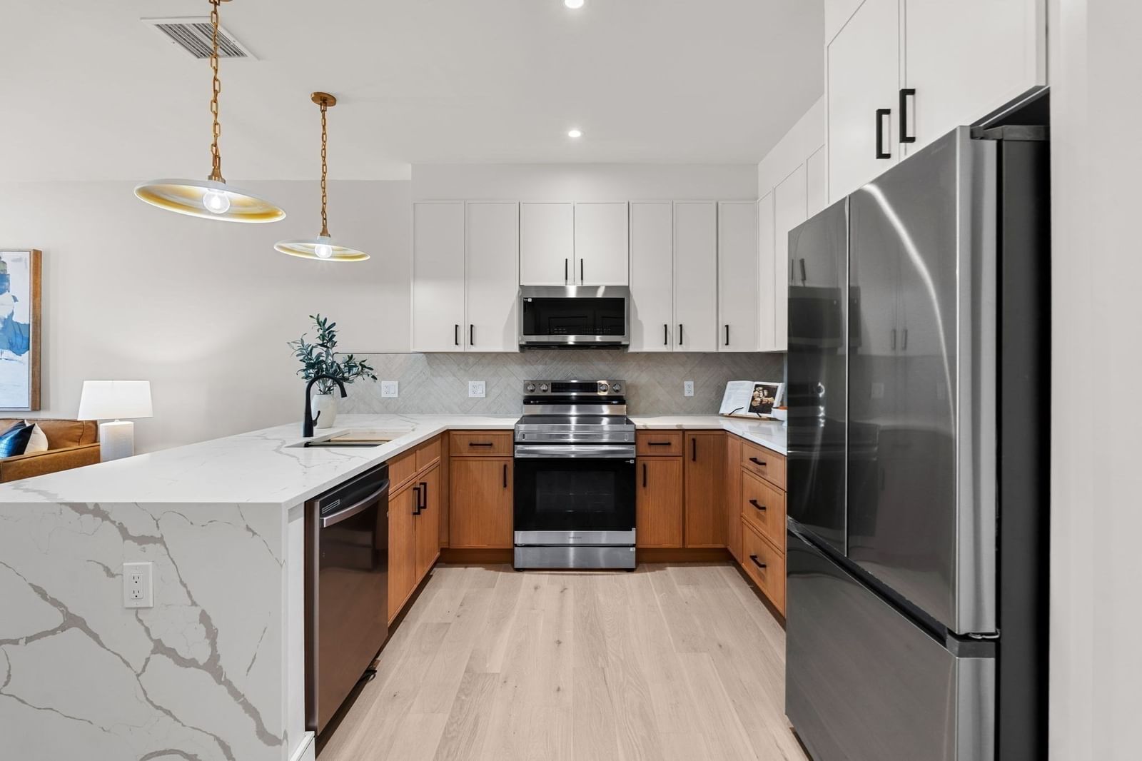 27 Guild Street #106 Boston — Photo 8 of 29