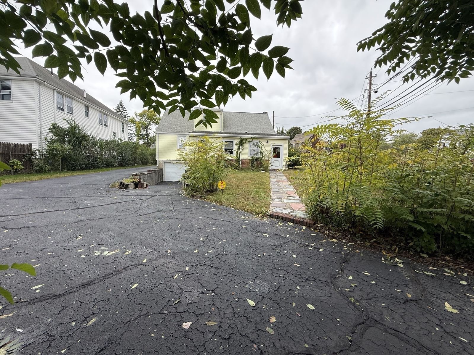 19 Brookdale Rd Arlington — Photo 3 of 13