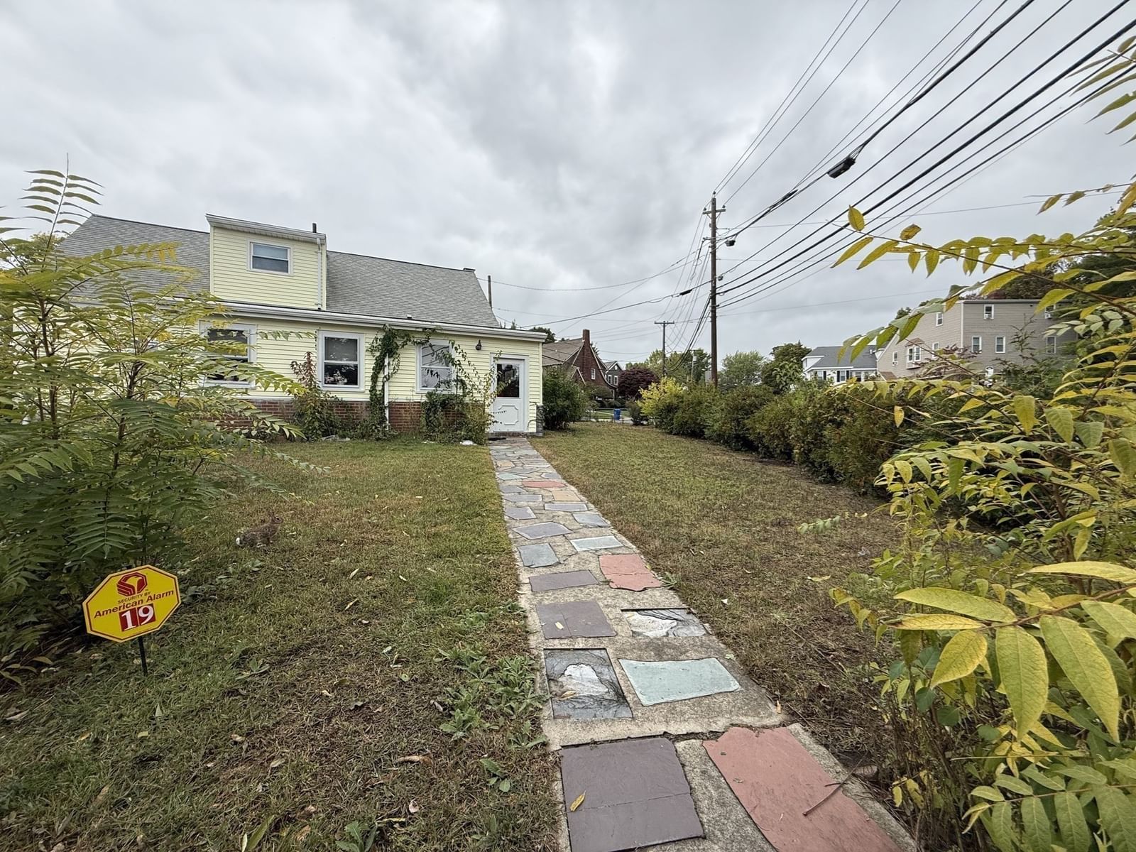 19 Brookdale Rd Arlington — Photo 4 of 13