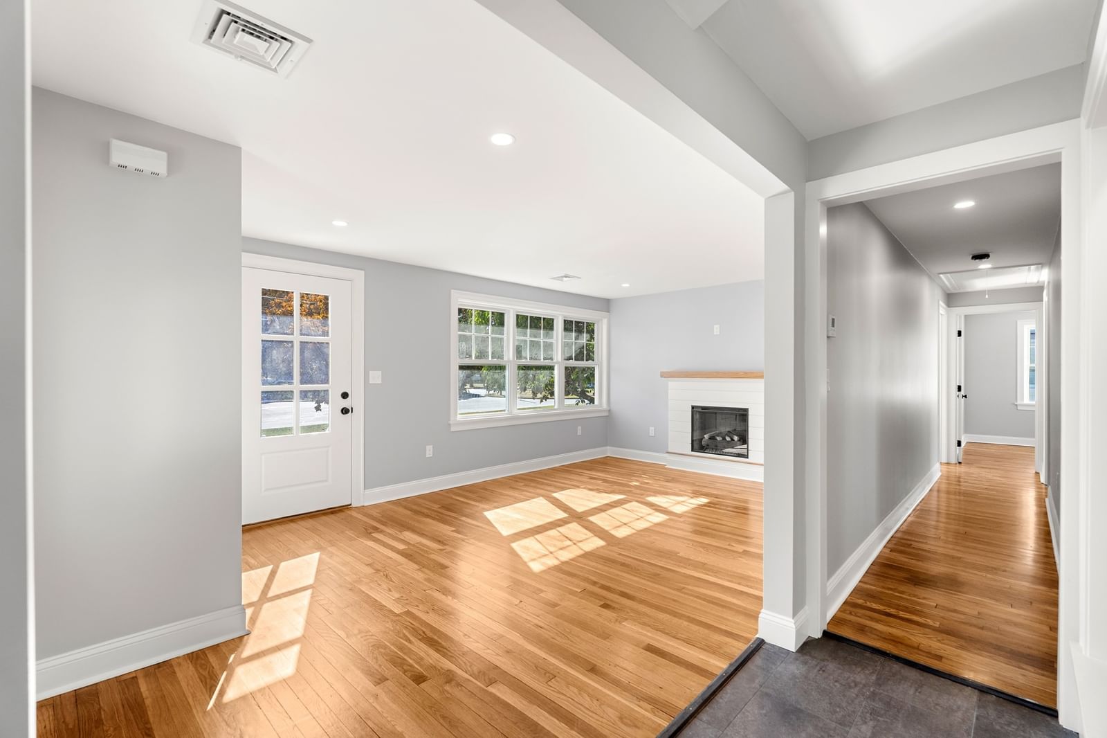 36 Macarthur Blvd Danvers — Photo 23 of 38