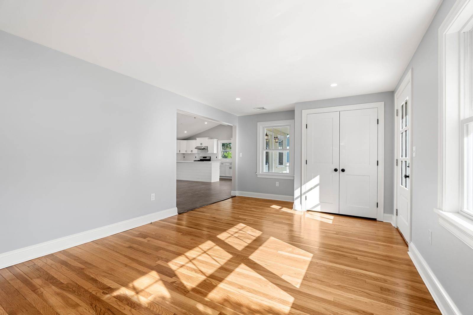 36 Macarthur Blvd Danvers — Photo 26 of 38