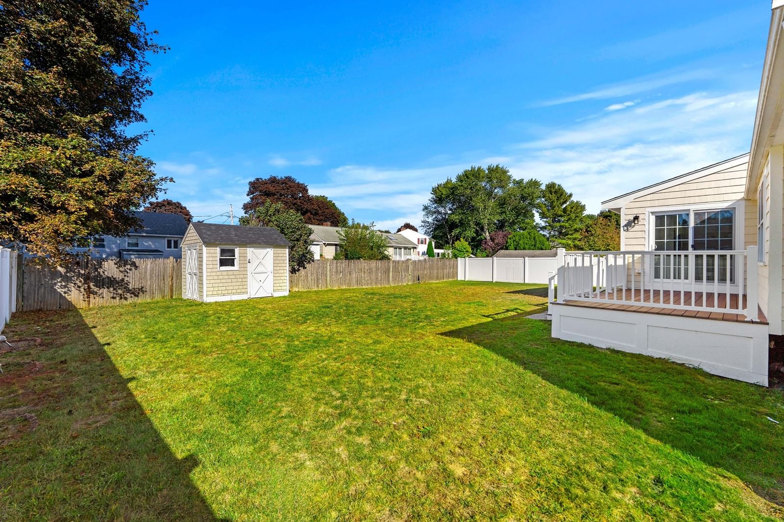 36 Macarthur Blvd Danvers — Photo 9 of 38