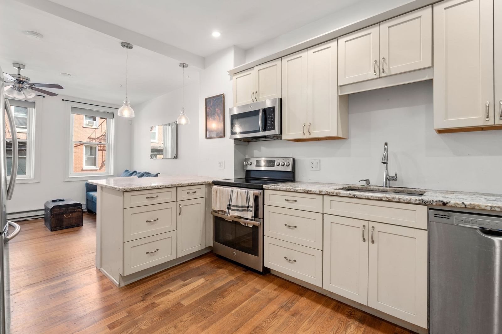 162 Endicott St #1 Boston — Photo 3 of 20