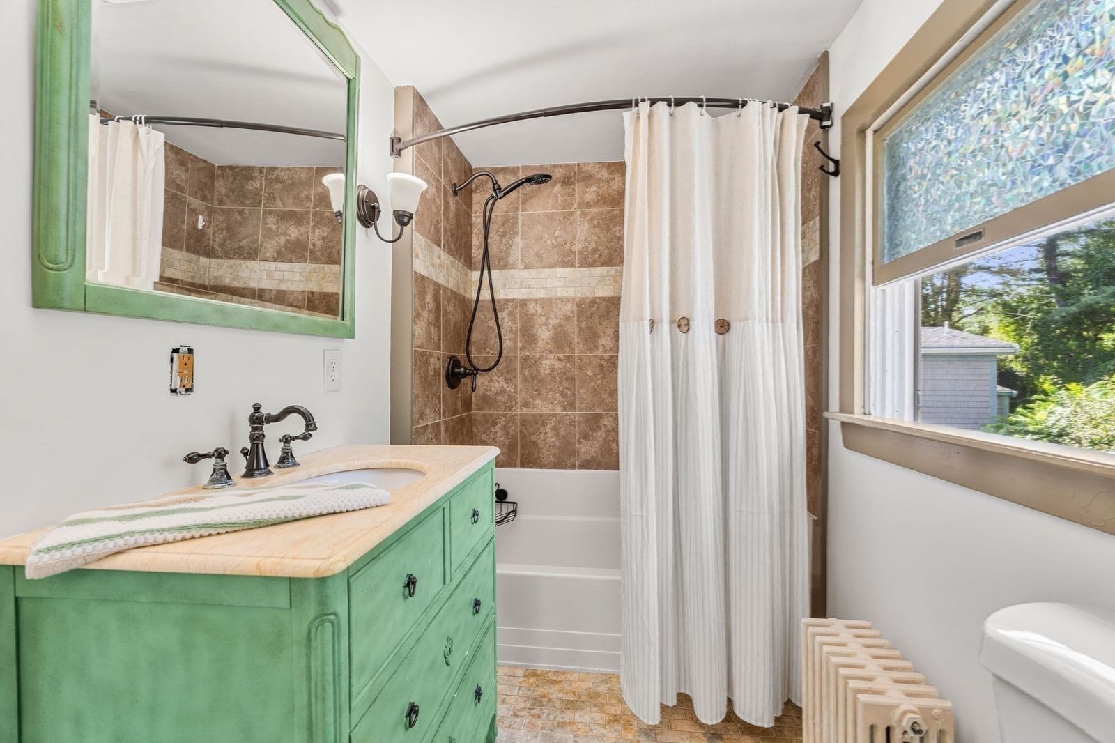38 Pigeon Hill St Rockport — Photo 12 of 23