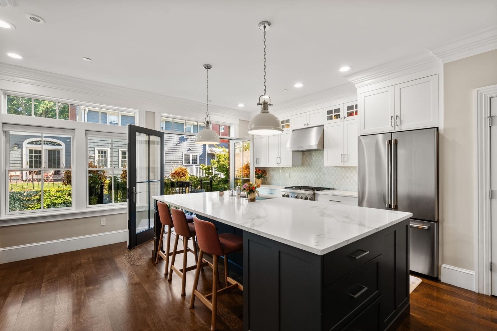 14 Lawnwood Place Boston — Photo 3 of 30