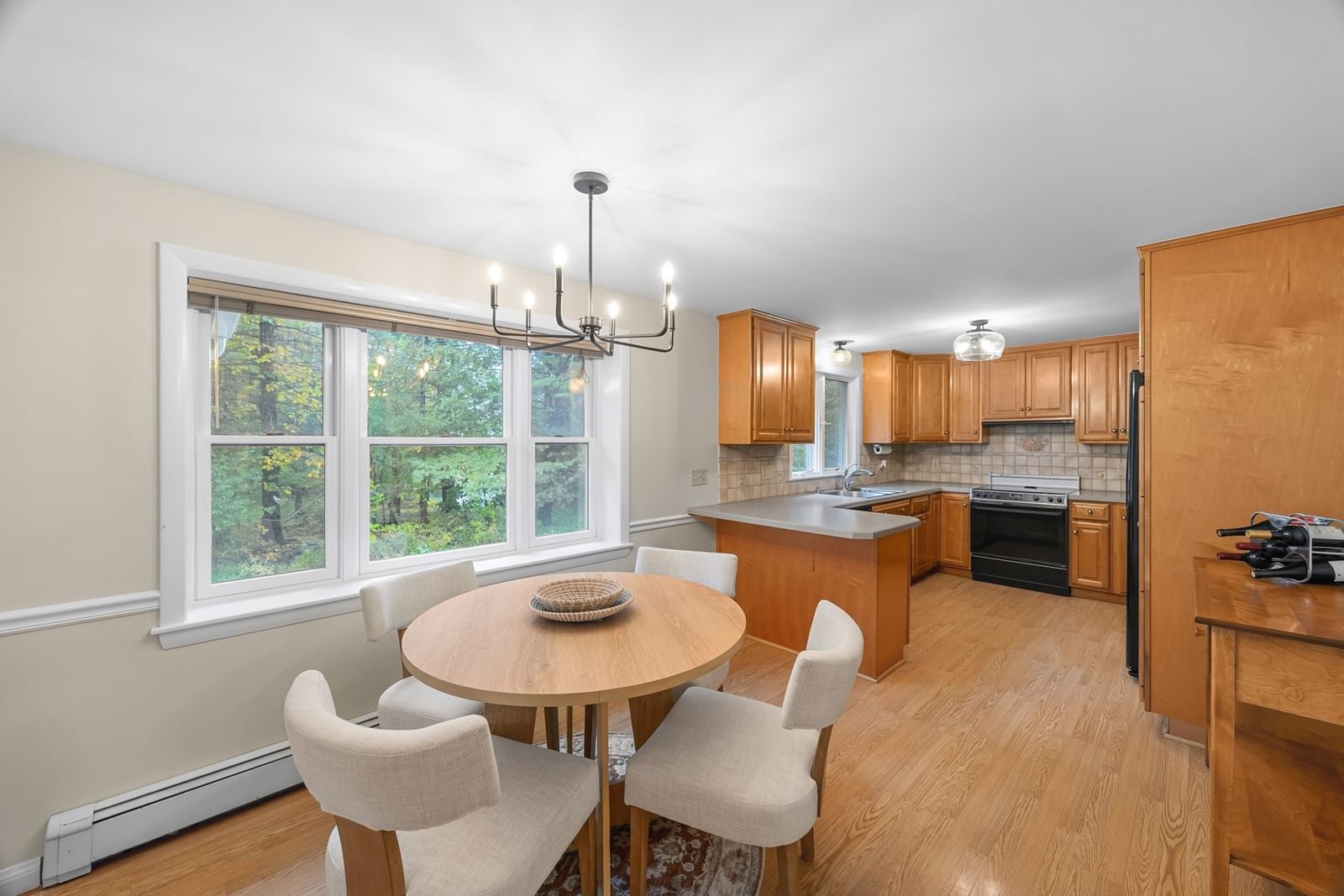 35 Harvey Lane Westborough — Photo 8 of 34