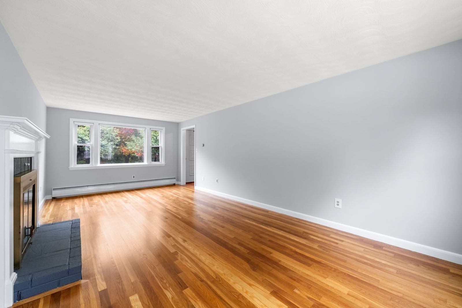 23 Christopher Drive Milton — Photo 5 of 40