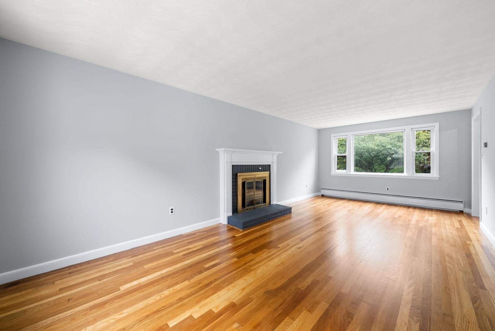 23 Christopher Drive Milton — Photo 7 of 40