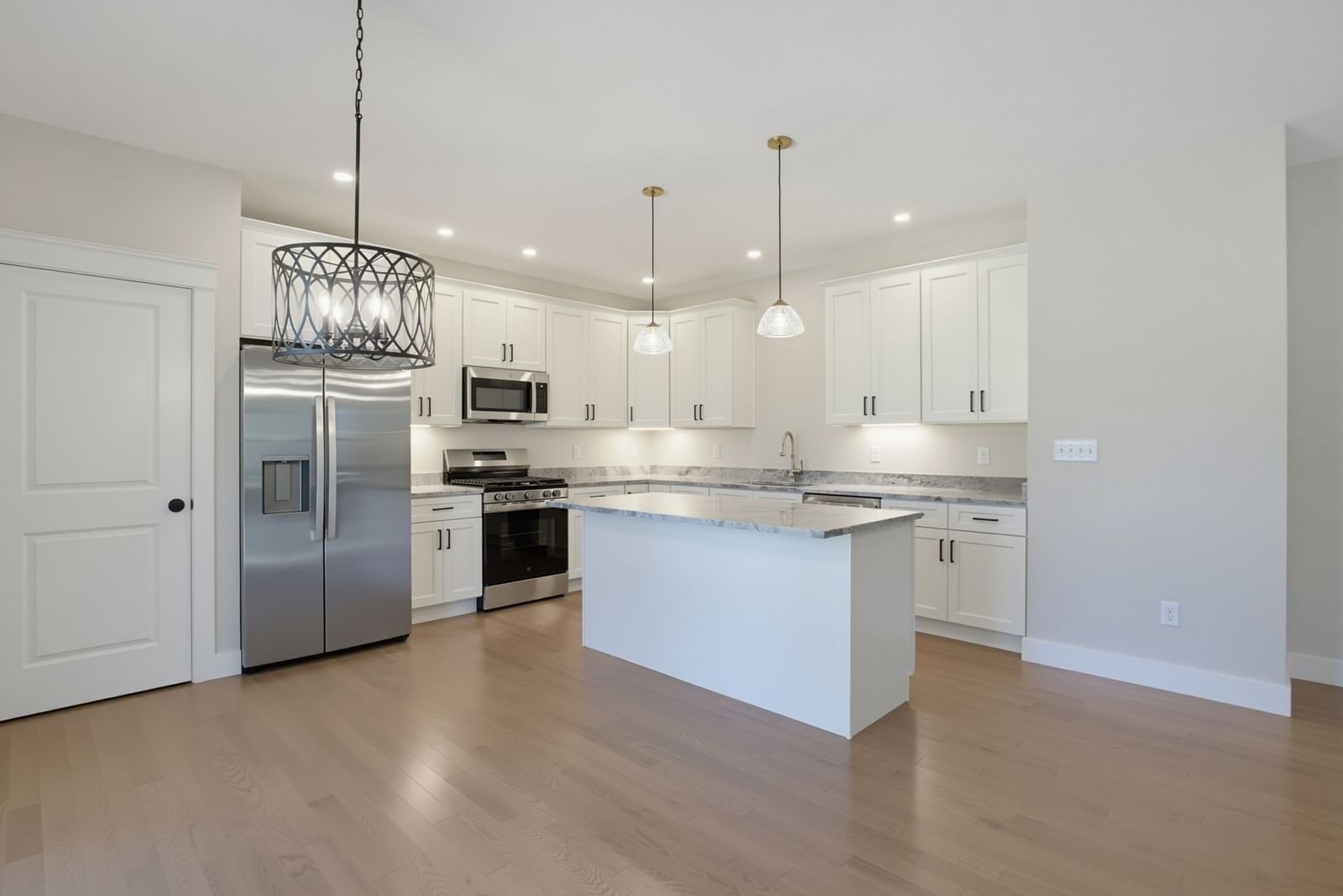 326A South Main Street #1 Hopedale — Photo 4 of 40