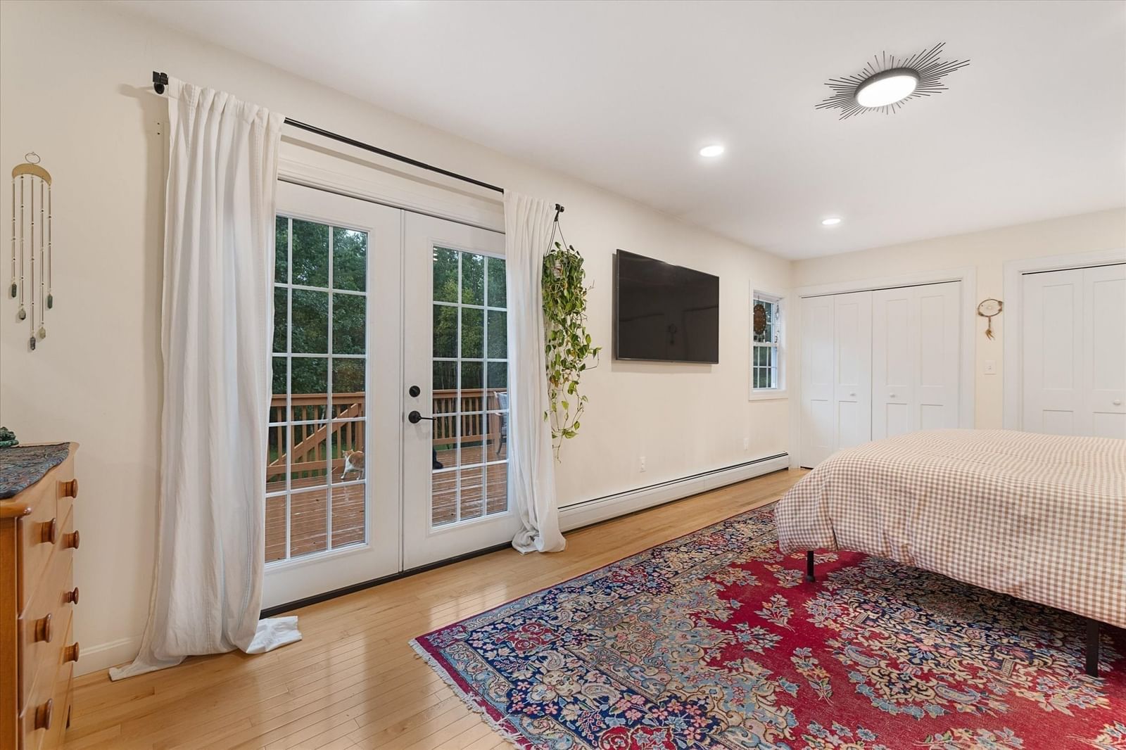 75 Pequoig Ave Athol — Photo 16 of 38